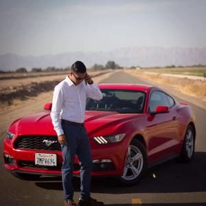 Meet your Posher, Luis